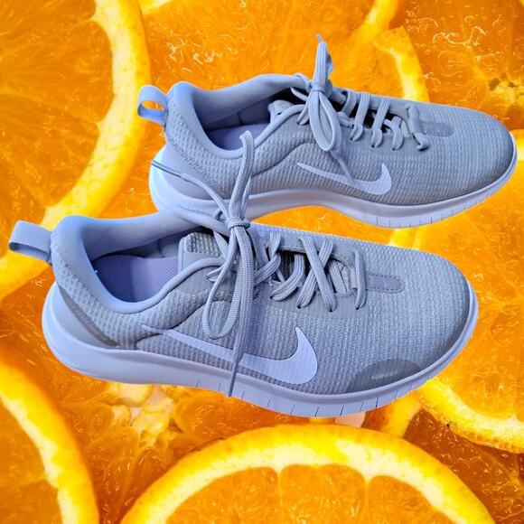 Nike Gray Lace Up flex experience 12 Running Shoes Women's Size 7.5 Model FZ4674 - Picture 1 of 6